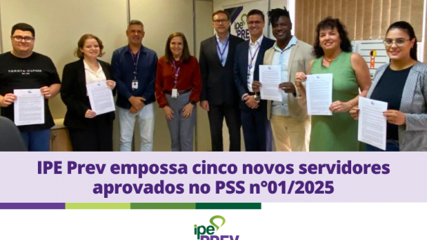 novos servidores com dirigentes do IPE Prev